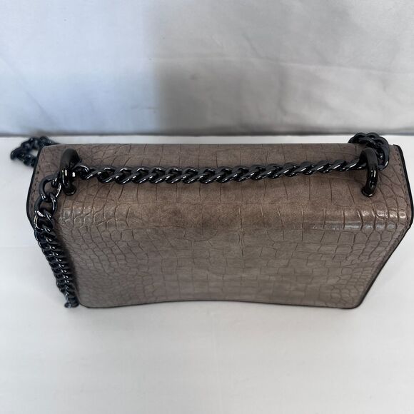 Faux Crocodile Horseshoe Front Buckle--Metal Sirens Chain Crossbody Strap Purse - Picture 5 of 11